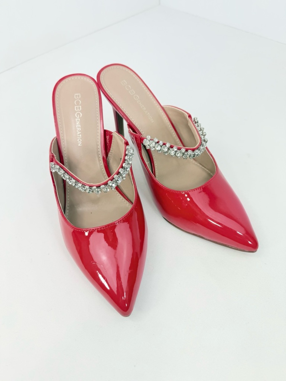 BCBGeneration HARTLEE Red Patent Leather Rhinestone Sparkle Slip On Heels NEW